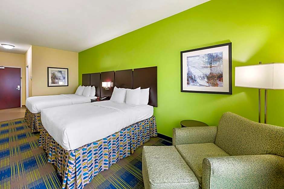 Best Western Plus Pratt