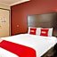 OYO Hotel McAllen Airport South - 1 mi from McAllen Medical Center