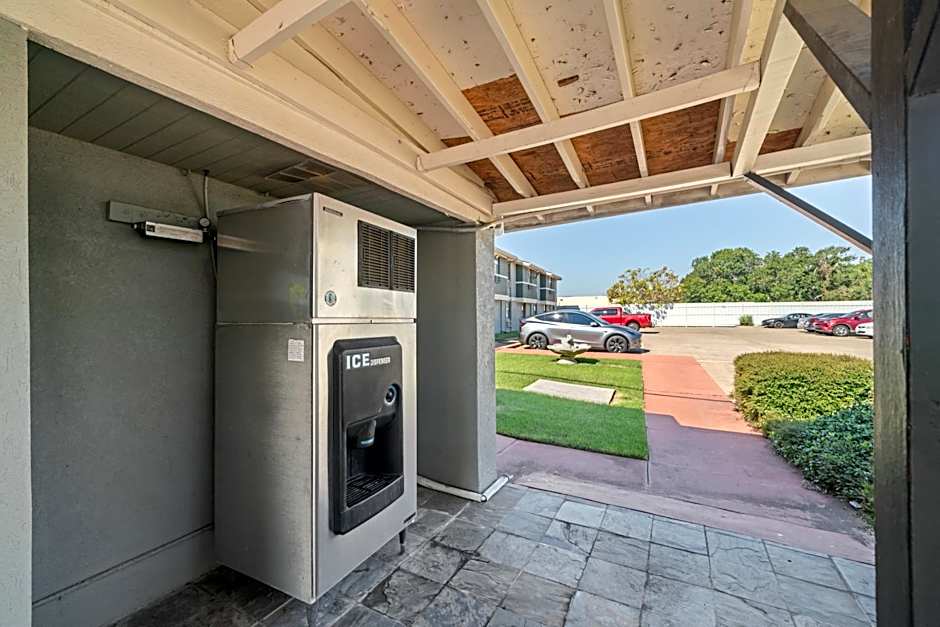 Americas Best Value Inn Brenham