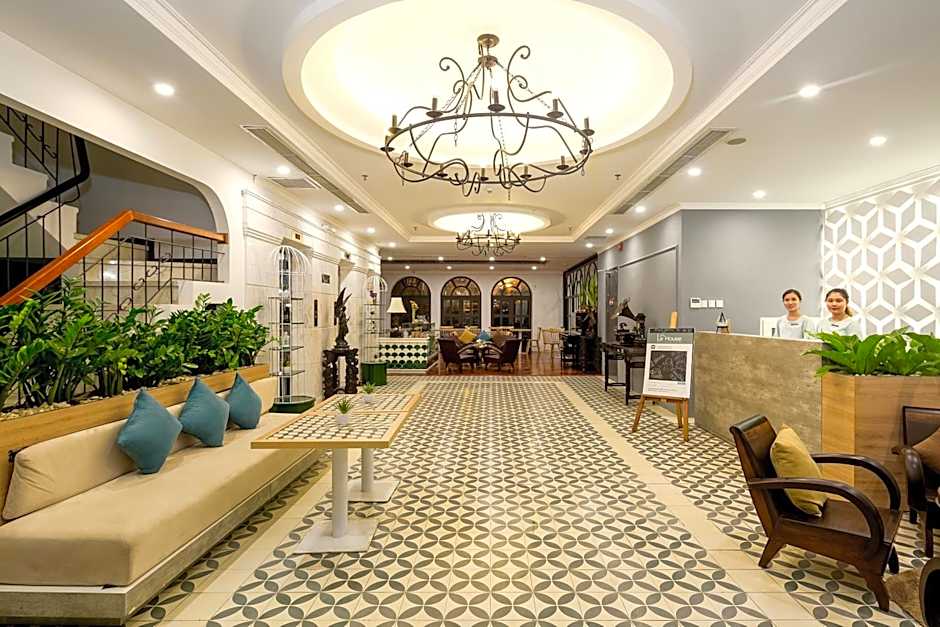 Le House Boutique Hotel - 100m to the beach