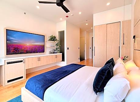 Cribs on Main