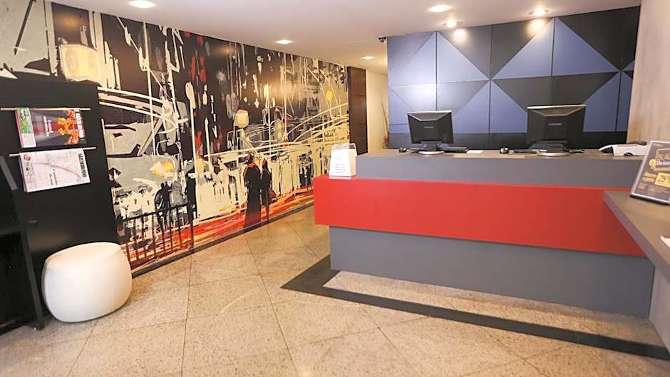 Bristol Metropolitan Flat