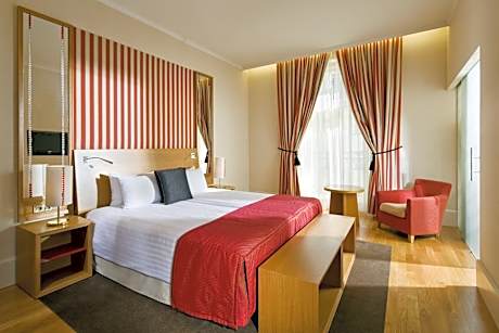 Superior Double/Twin Room