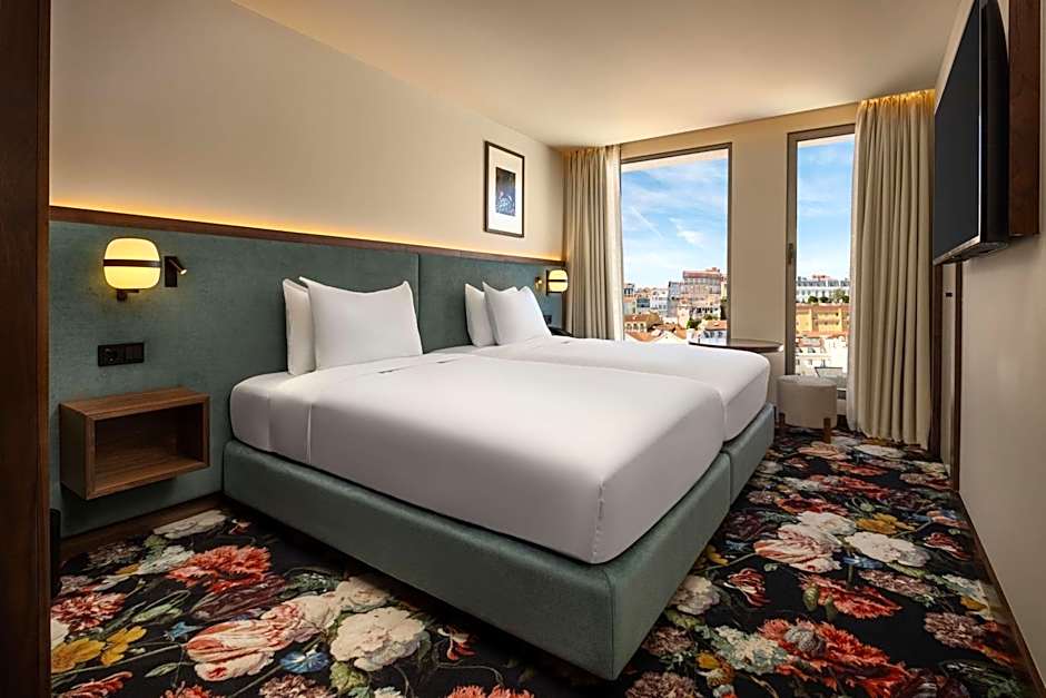 Duo Hotel Lisbon, Curio Collection by Hilton