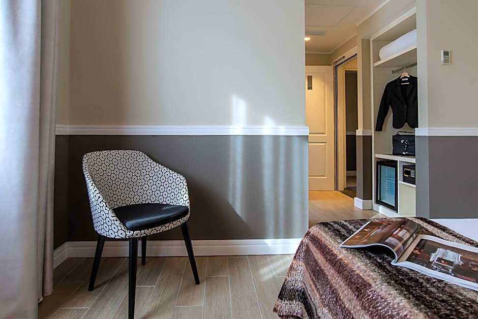 Fragrance Hotel St. Peter
