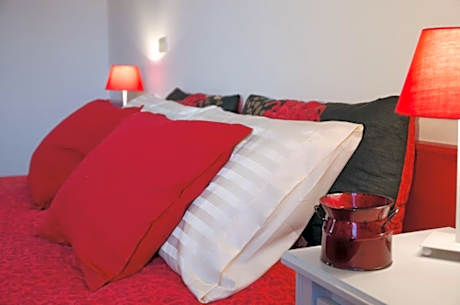 Quadruple Room with Private Bathroom