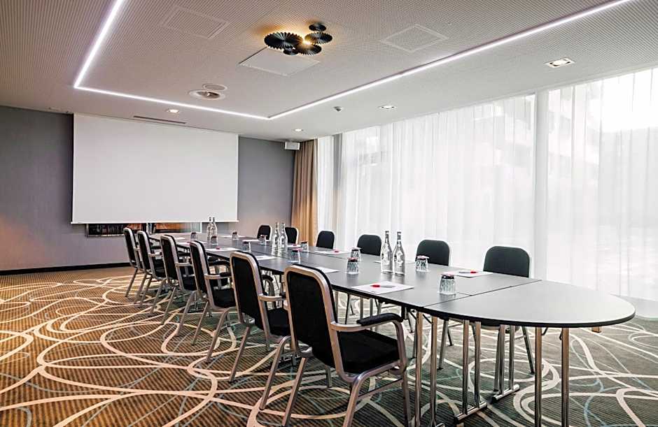 Leonardo Hotel Zurich Airport