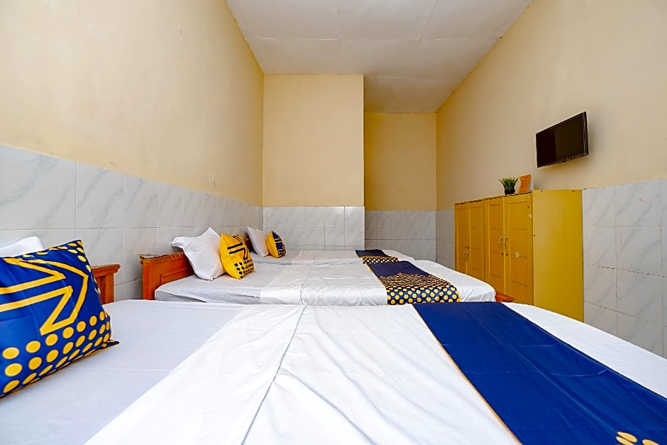 SPOT ON 2011 Hotel Mekar Sari