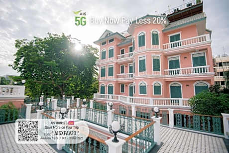 Hiranyakul House Riverside