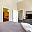 Amazing Condos Beautiful View 2 Blocks To French Quarter, Small Rooftop Pool, Gym, Seanger Theater, Super Dome, And Bourbon St