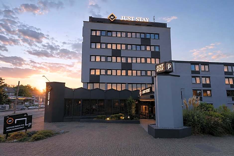 JustStay Mülheim Oberhausen Hotel & Apartments