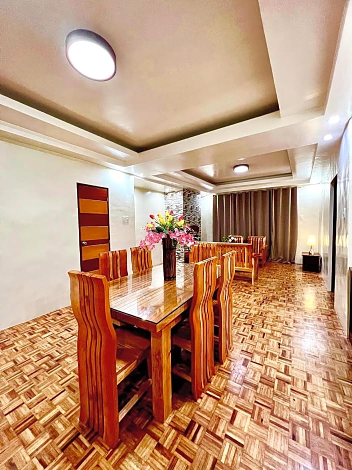 Elliannah Pines Hotel