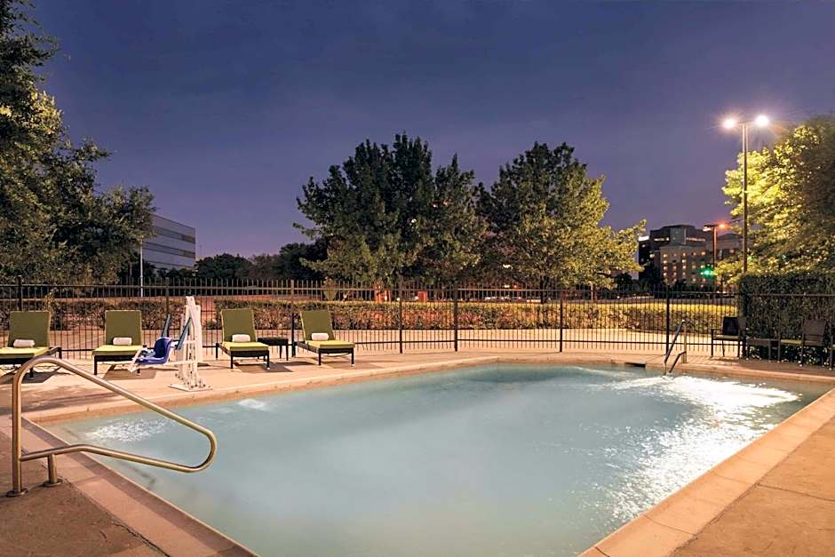 Pace Hotel Addison