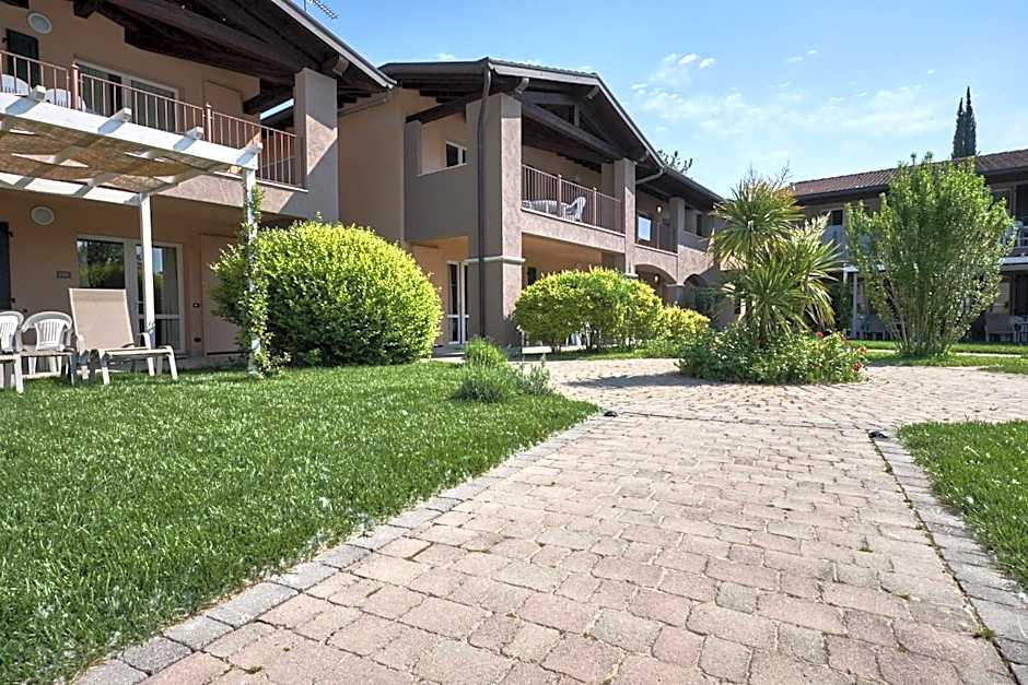 Villaggio Turistico Lugana Marina