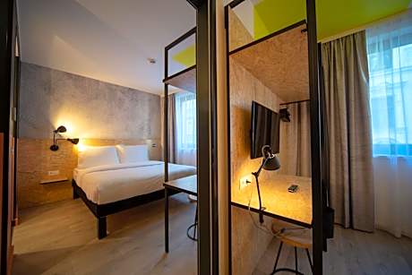 Family Suite - Two Connecting Rooms