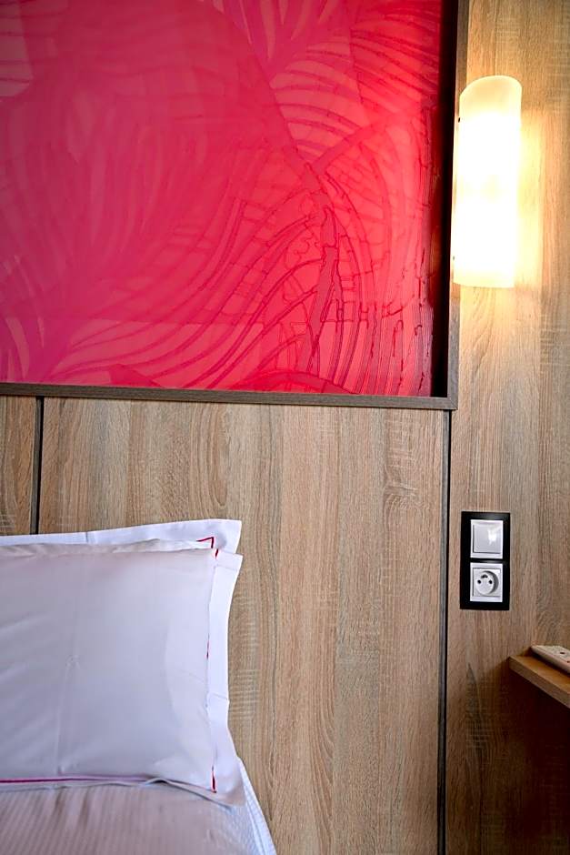 The Originals Access Aeroport, Hotel Aurillac