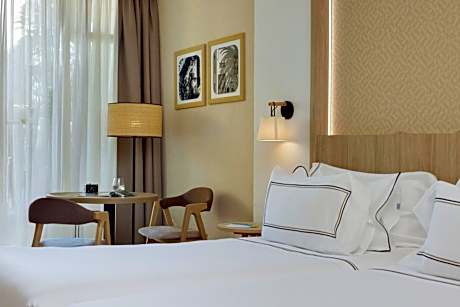 Meliá Room