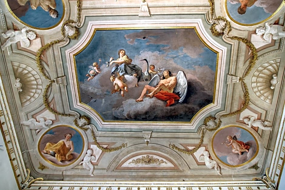 Palazzo Tolomei - Residenza D'Epoca