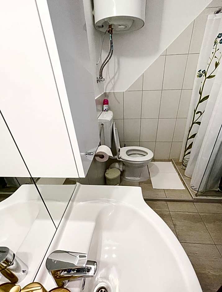 Zen House ADULT ONLY 16plus