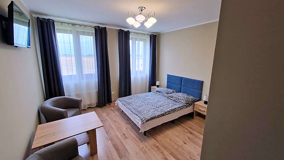 Standard 1 King Bed — 4 fotoğraftan 1. fotoğraf