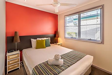 Deluxe Cabin - No pets allowed