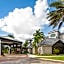 La Quinta Inn & Suites by Wyndham Fort Lauderdale Plantation