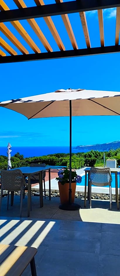 Refúgio dos Capelinhos - Villa e Suites