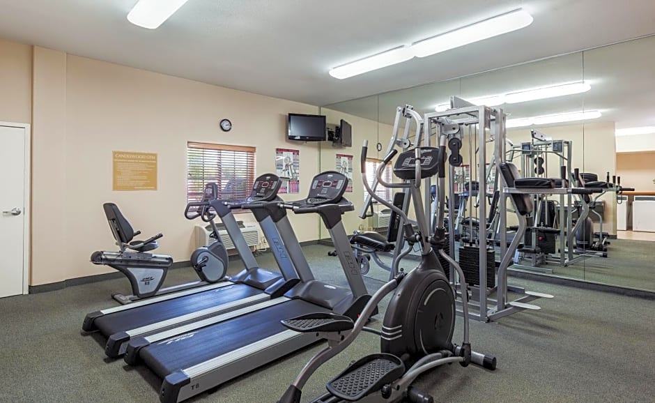 Candlewood Suites Lake Jackson, an IHG Hotel