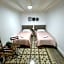 Sleep in Gothic Bcn