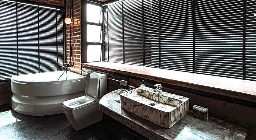 Letana Hotel Samuprakarn