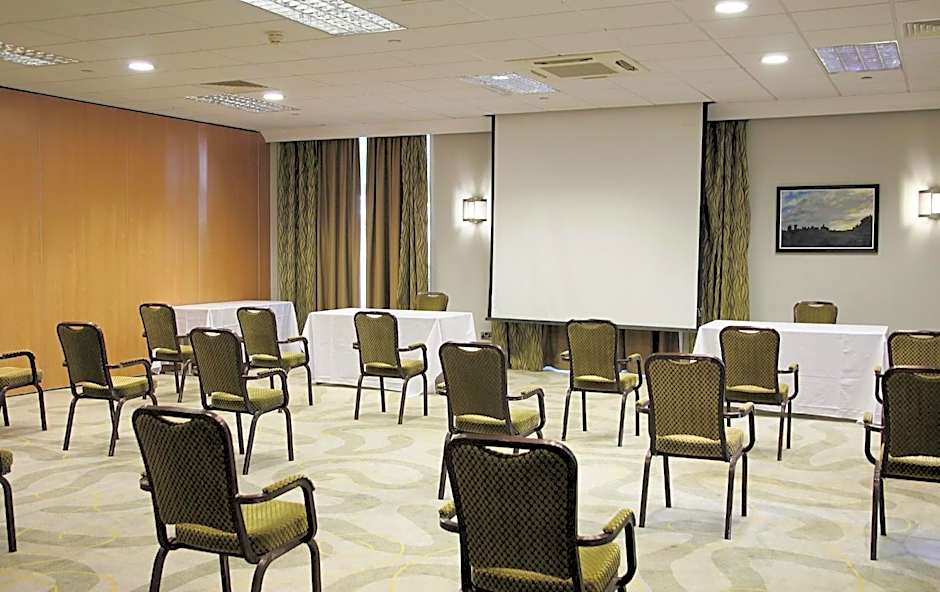 Holiday Inn Kenilworth - Warwick By IHG