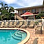 Carlton House Motel and Suites