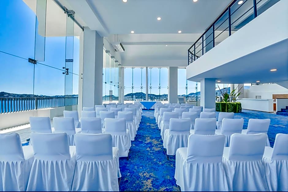 Krystal Beach Acapulco