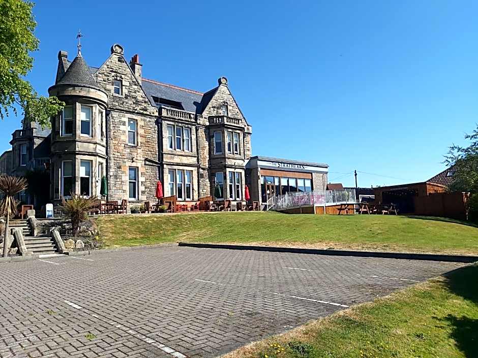 The Strathearn Hotel