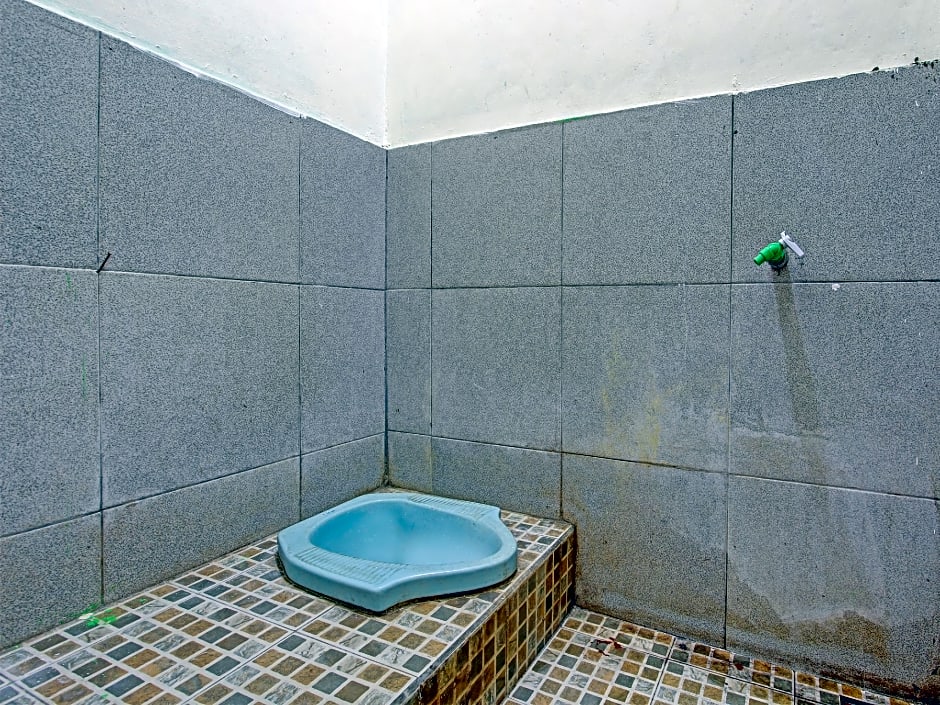 Hotel O Karomah Kostel Syariah