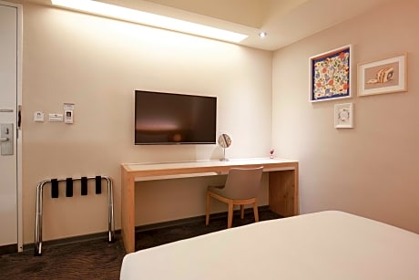 Economy Double Room No Window