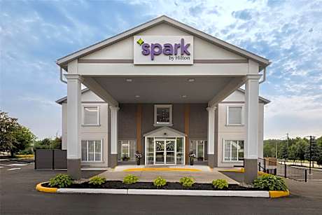 Spark by Hilton Woodstock