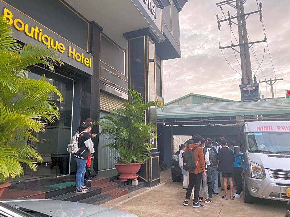 Phuong Thuy Hotel Thu Duc near QL13