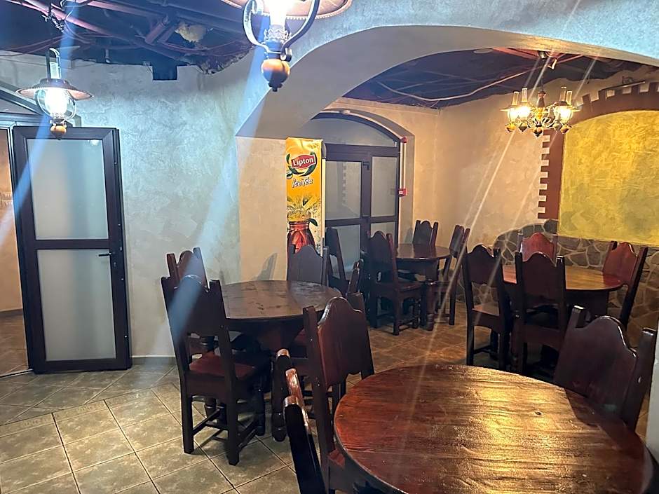 Casa Dunarea by Genco