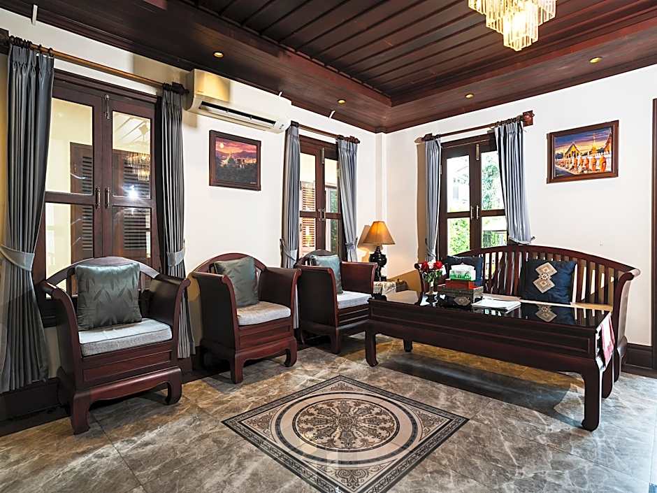 Houngvilai Hotel