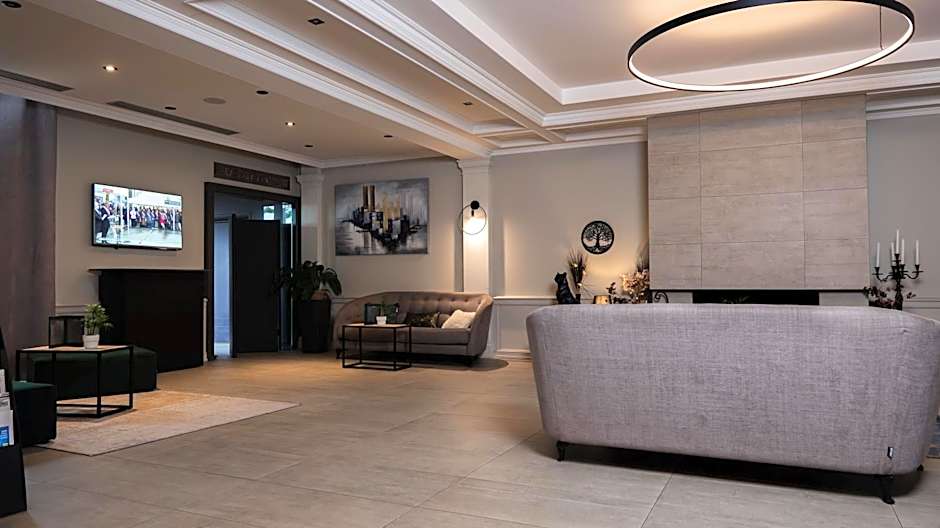 Logis Hôtel Les Tuileries