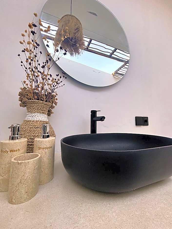 Villa Erita, stylish and beautiful villa in Nyang Nyang