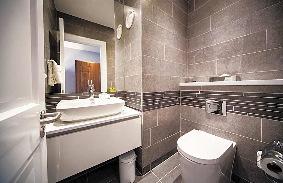 Crowne Plaza Leeds By IHG