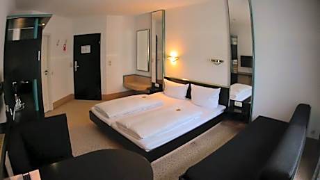 Business Single Room