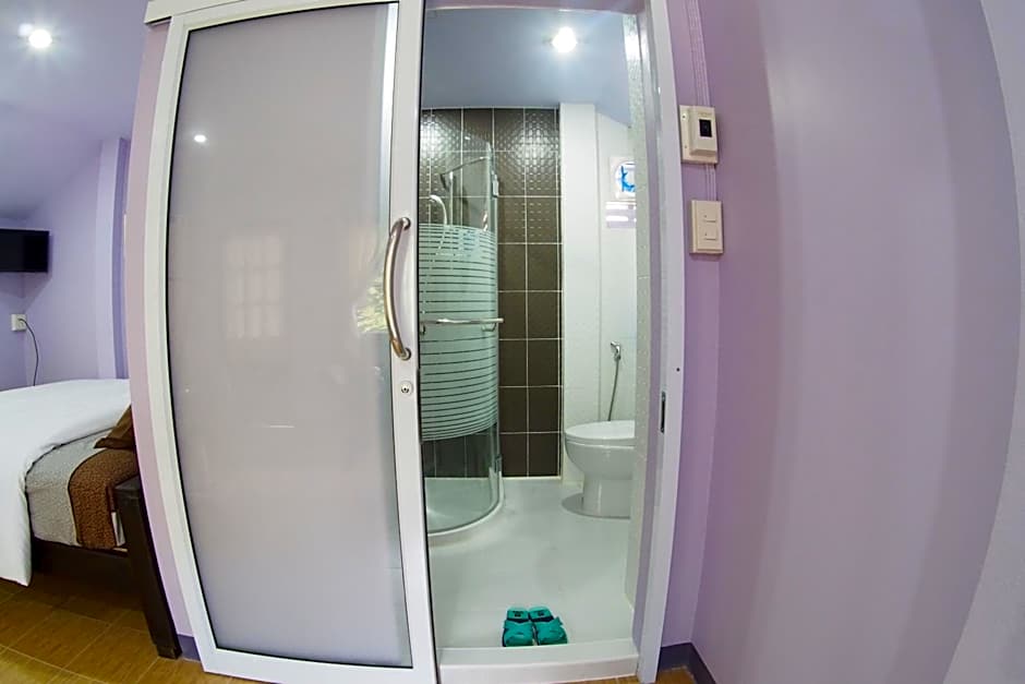 Pan Din Boutique Guest House