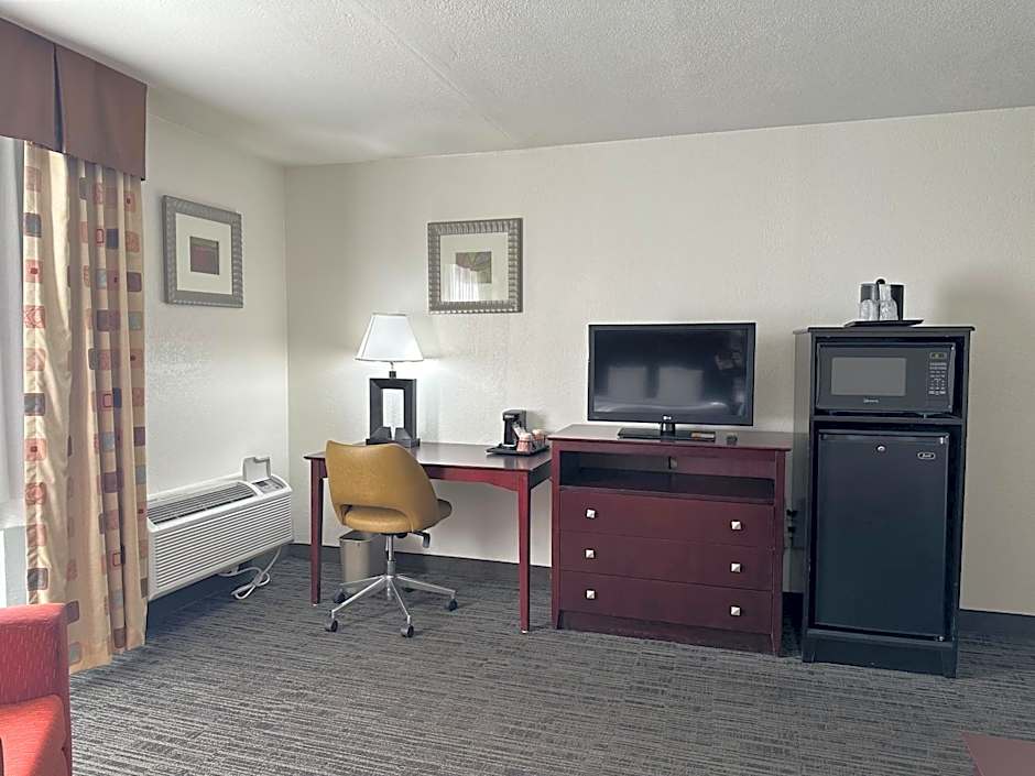 Quality Inn & Suites Everett