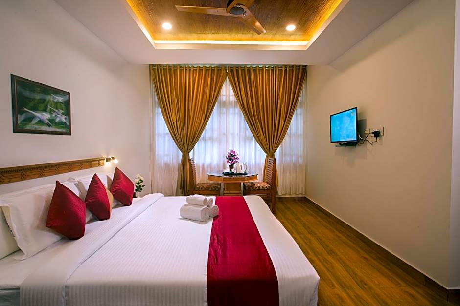 At Wood Resort Munnar