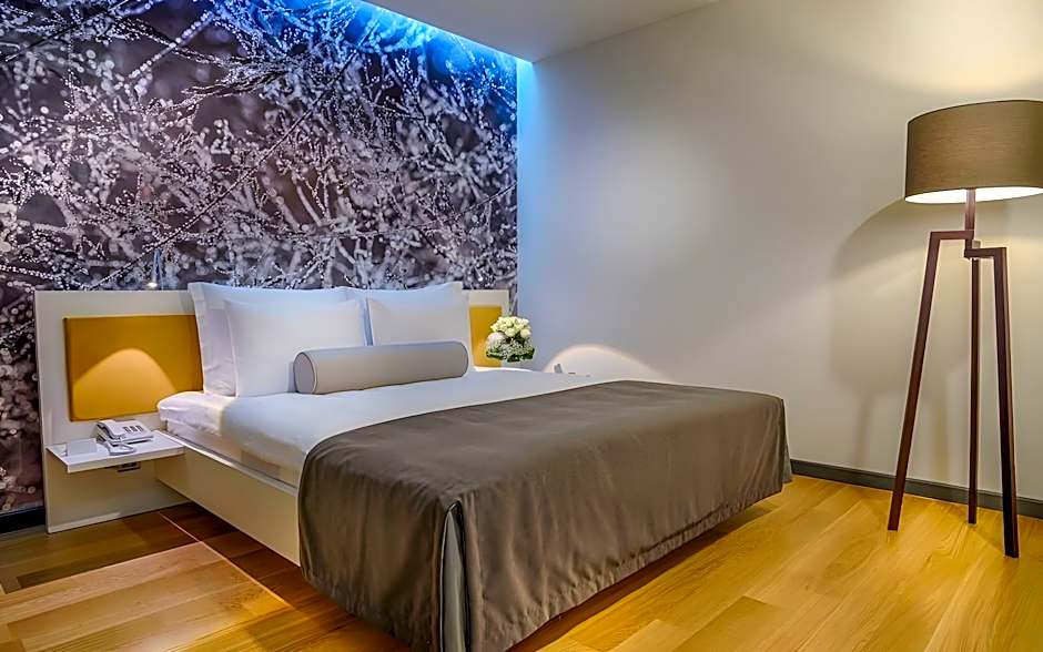 Tav Airport Hotel Izmir