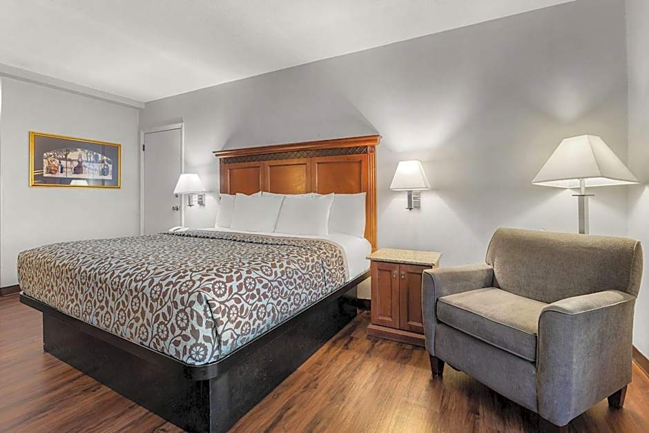 Days Inn by Wyndham Madisonville