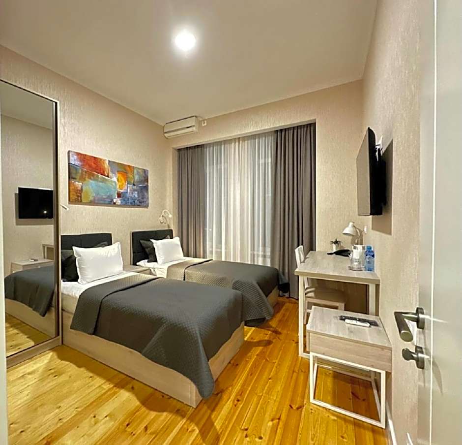 Photo 1 of 4 of Standard Twin Room